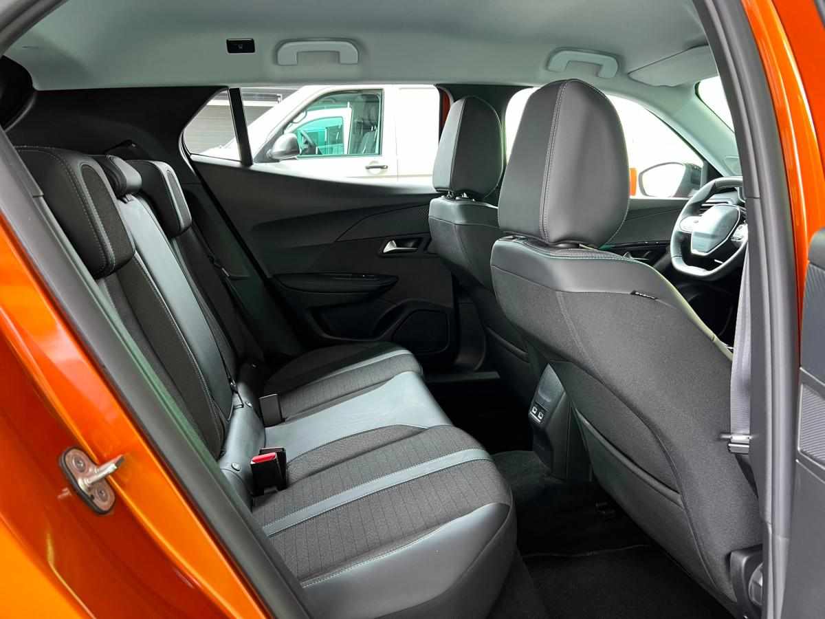 peugeot-e-2008-allure-ev-50kwh-2022-eletrico