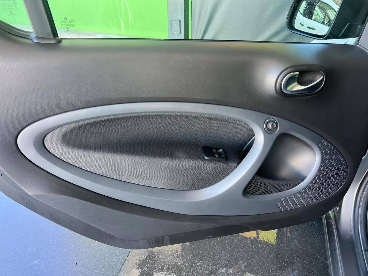 smart-fortwo-2020-eletrico-0cc