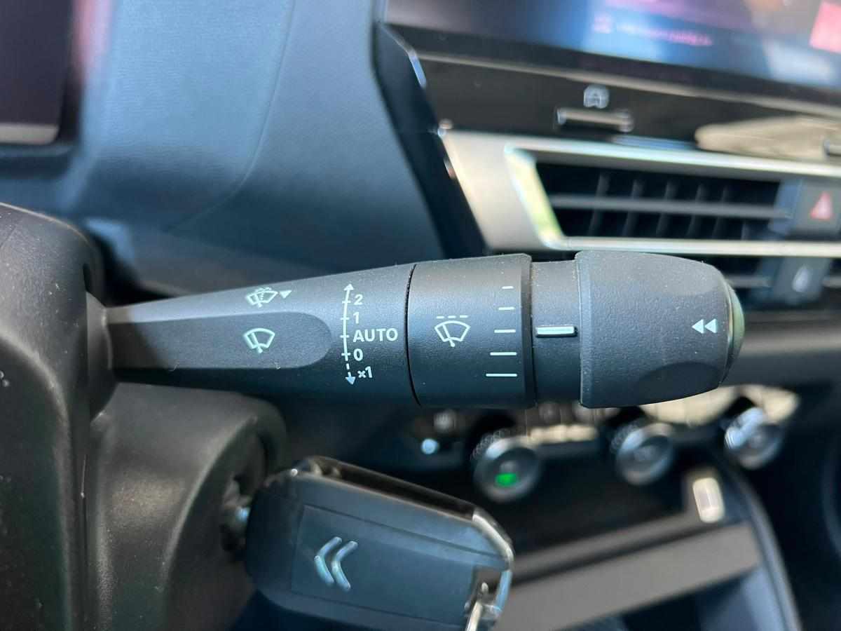 citroen-e-c4-50-kwh-2023-eletrico-1cc