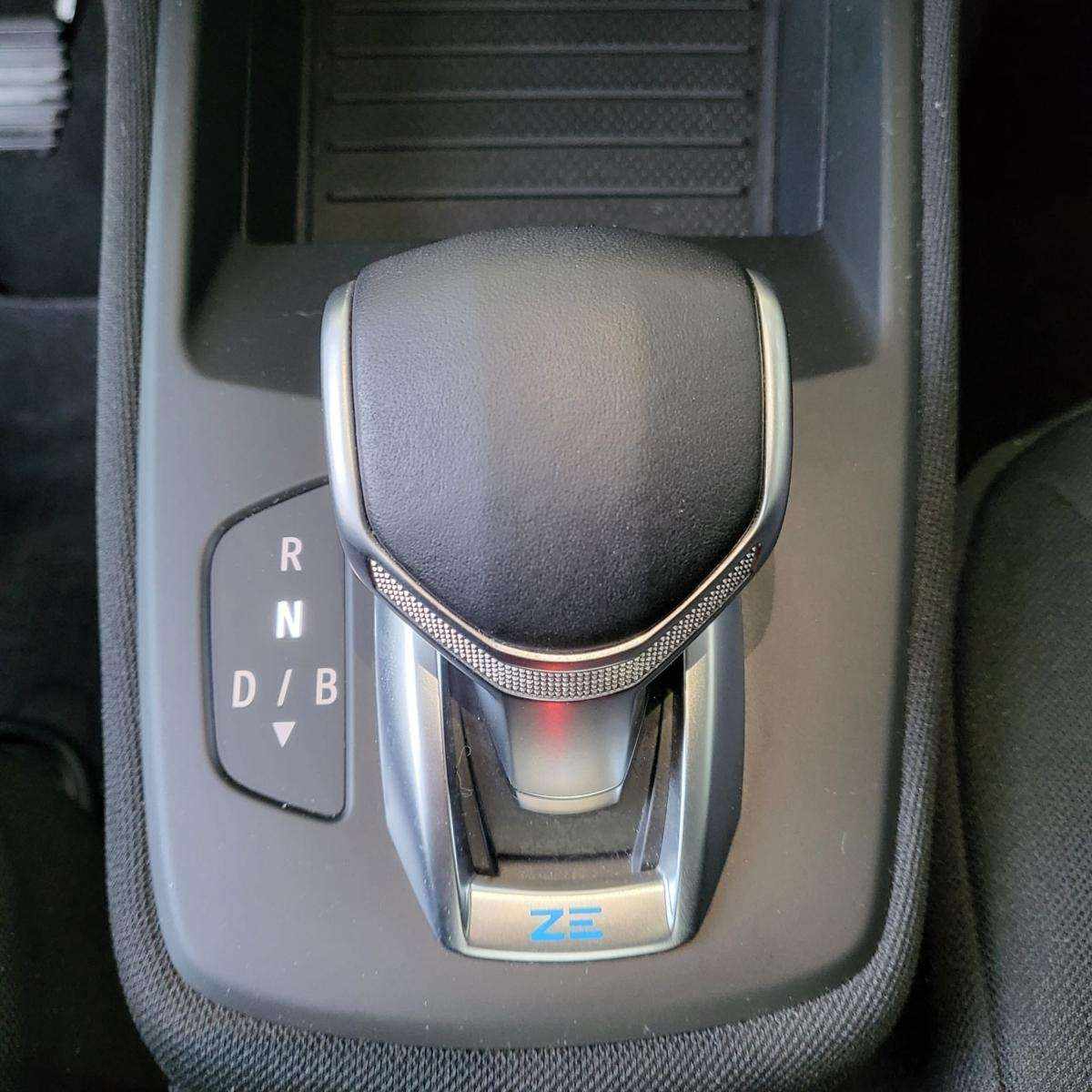 renault-zoe-2019-eletrico-0cc