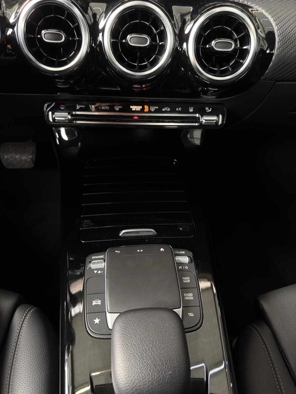 mercedes-benz-cla-2021-hibrido-a-gasolina-1332cc