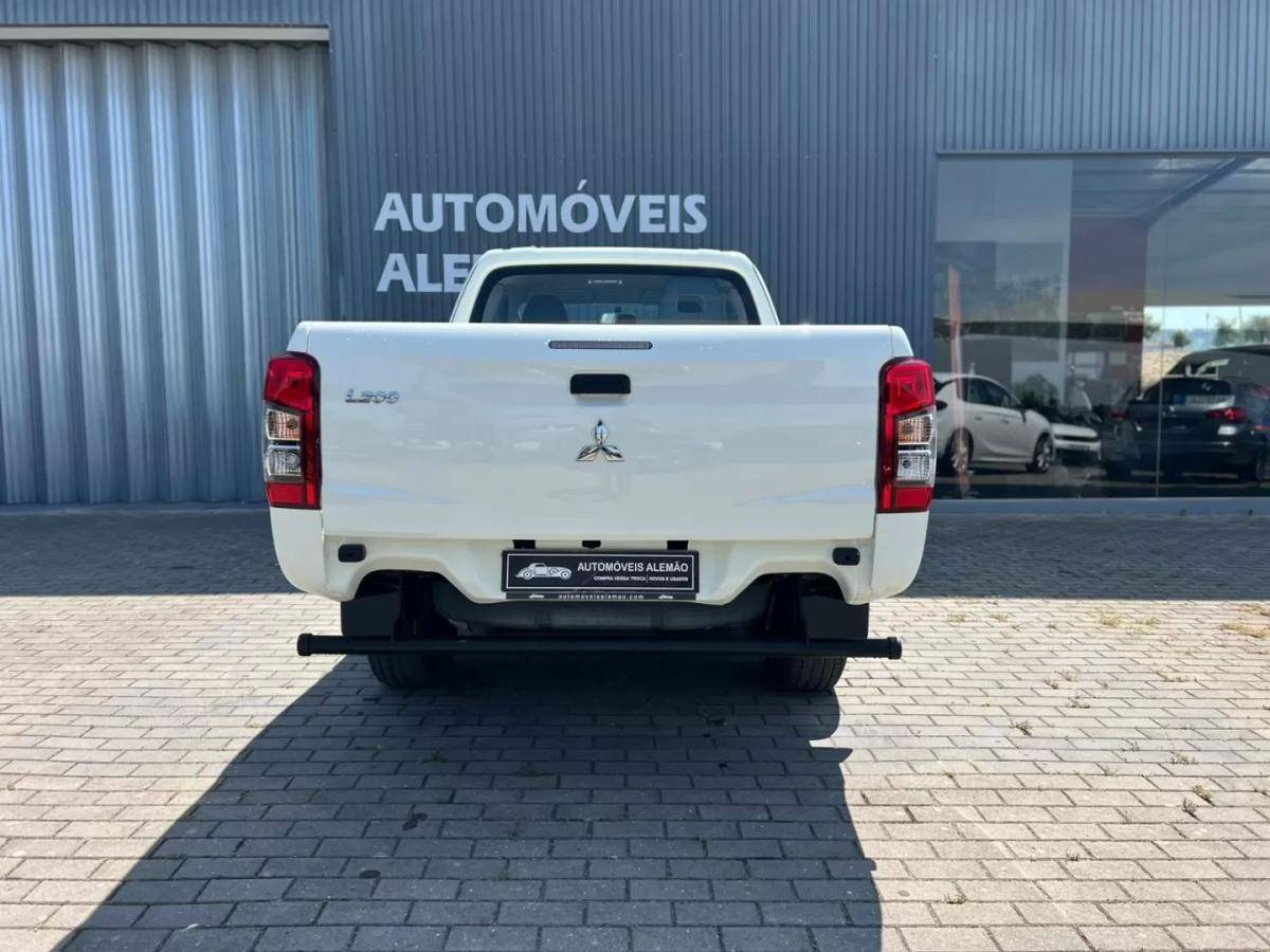 mitsubishi-l200-2022-diesel-2268cc