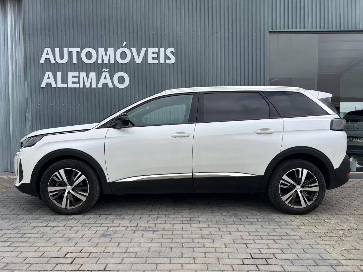 peugeot-5008-2024-gasolina-1199cc