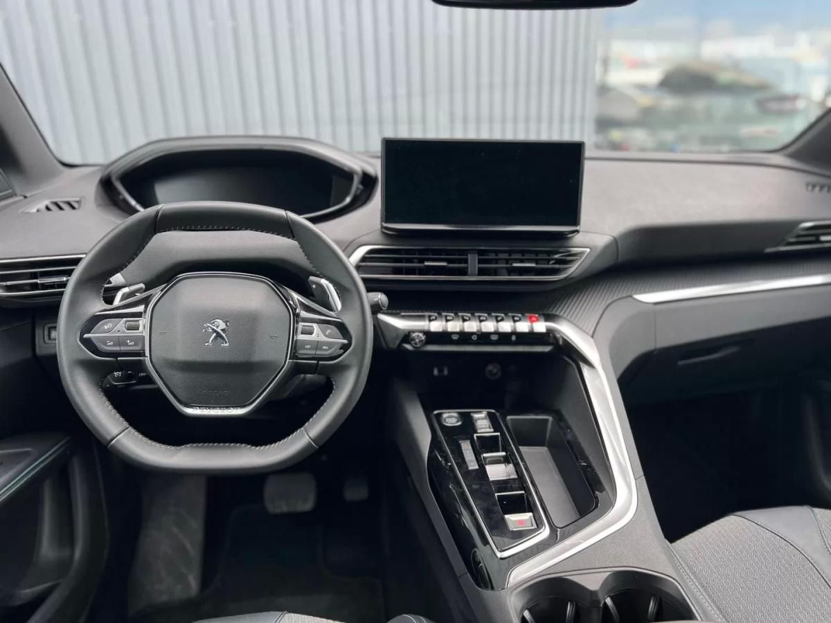 peugeot-5008-2024-gasolina-1199cc
