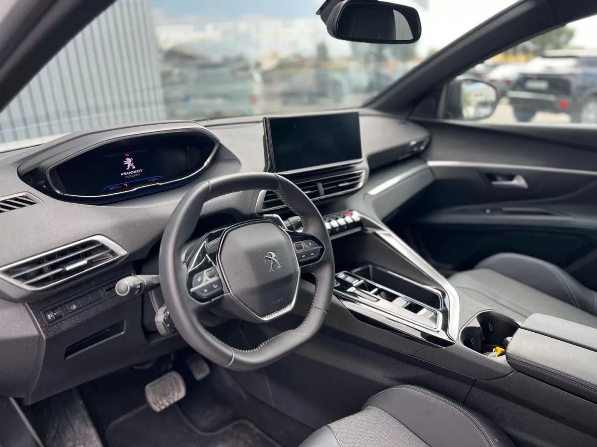 peugeot-5008-2024-gasolina-1199cc