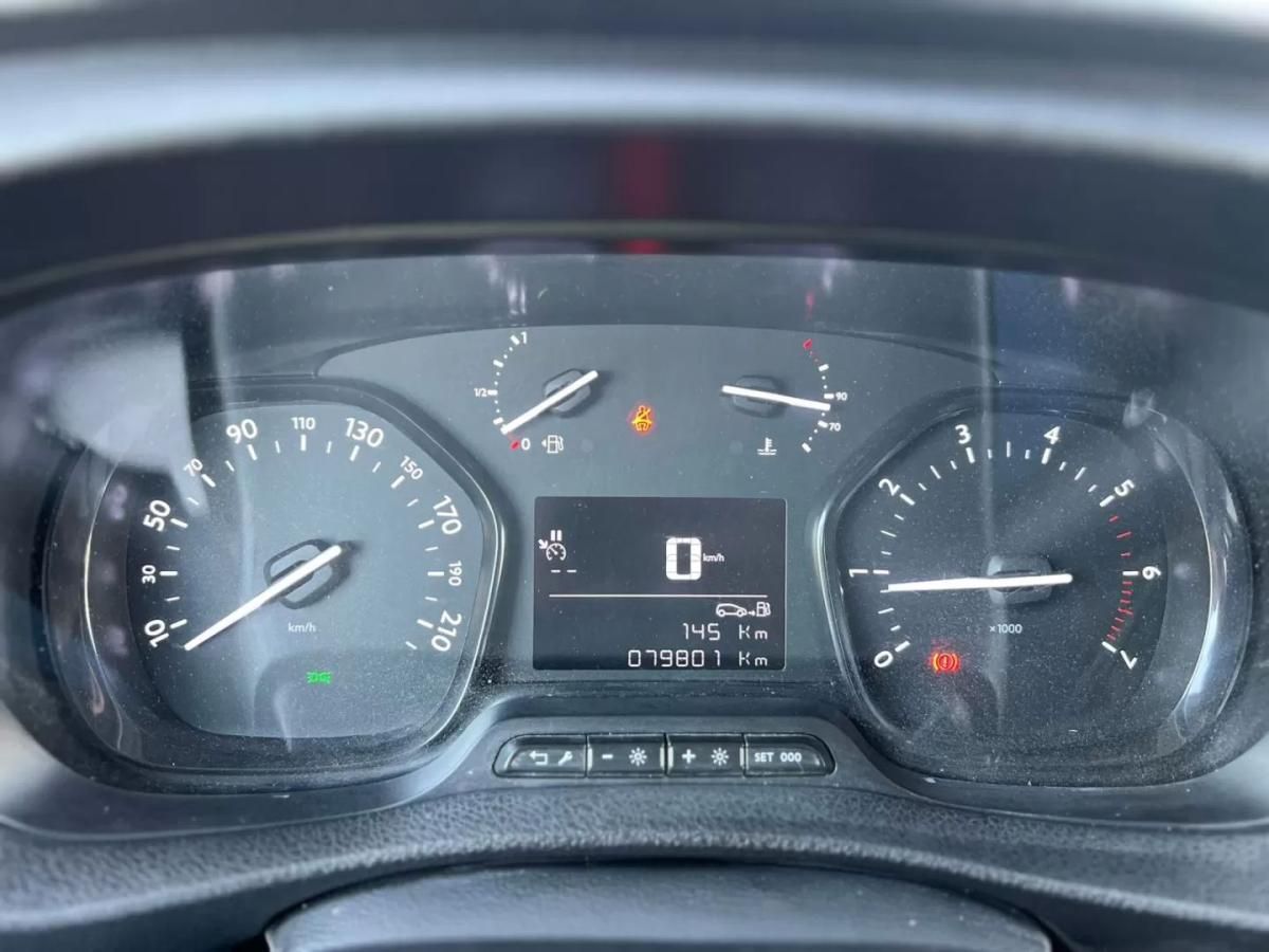 peugeot-expert-2022-diesel-1591cc