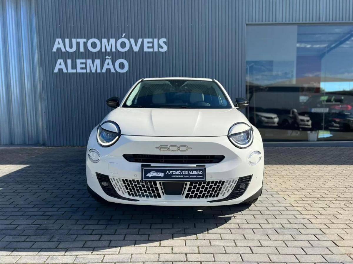 fiat-600-2025-gasolina-1199cc
