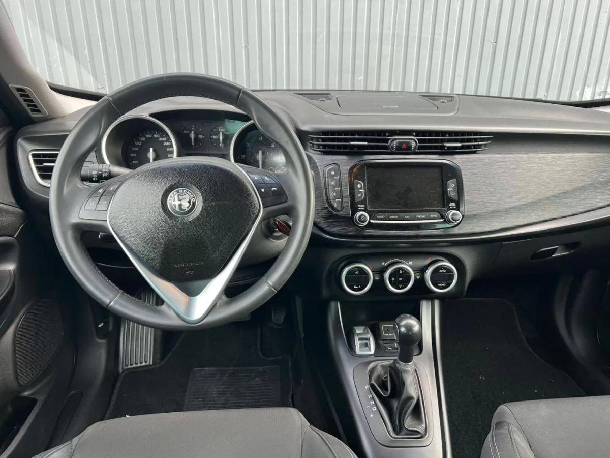alfa-romeo-giulietta-2018-diesel-1598cc
