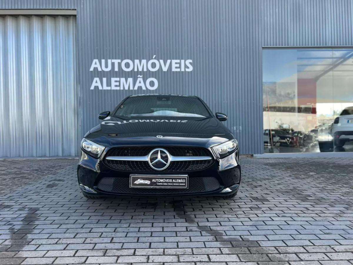 mercedes-benz-classe-a-2022-hibrido-1332cc