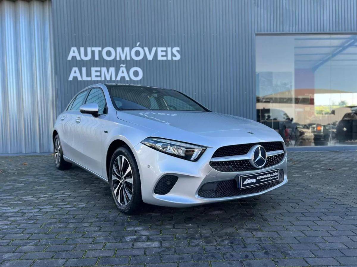 mercedes-benz-classe-a-2021-hibrido-1338cc