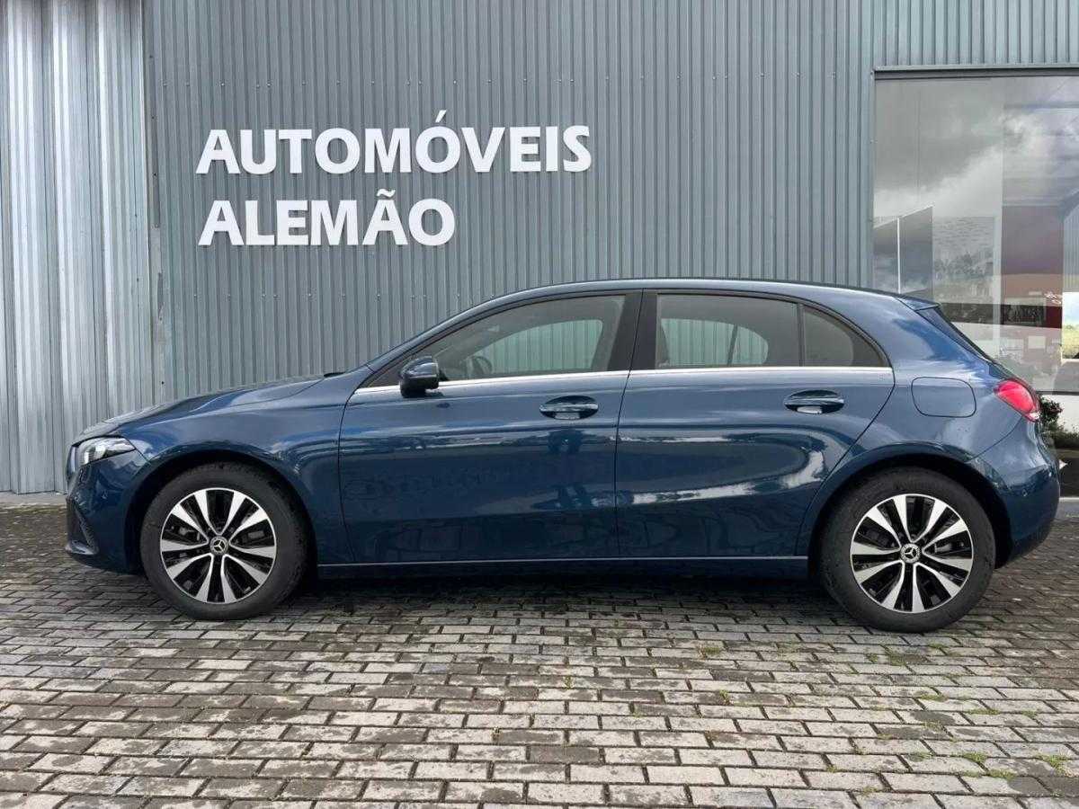 mercedes-benz-classe-a-2022-hibrido-1332cc