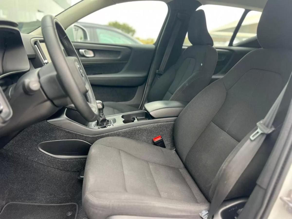 volvo-xc40-2022-gasolina-1477cc