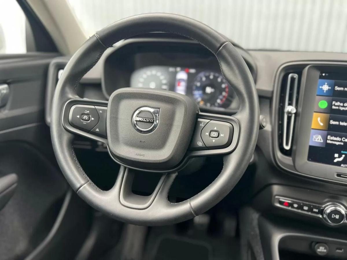 volvo-xc40-2022-gasolina-1477cc