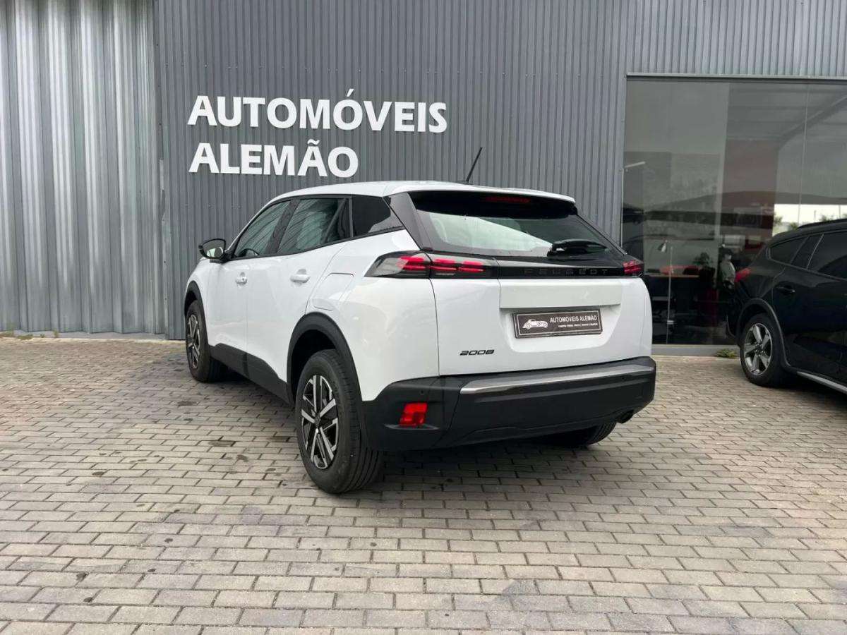 peugeot-2008-2025-gasolina-1199cc