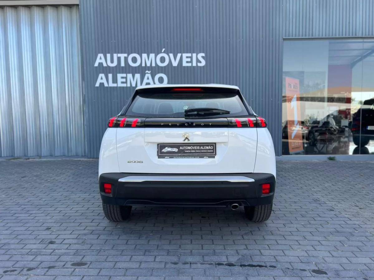 peugeot-2008-2022-diesel-1499cc