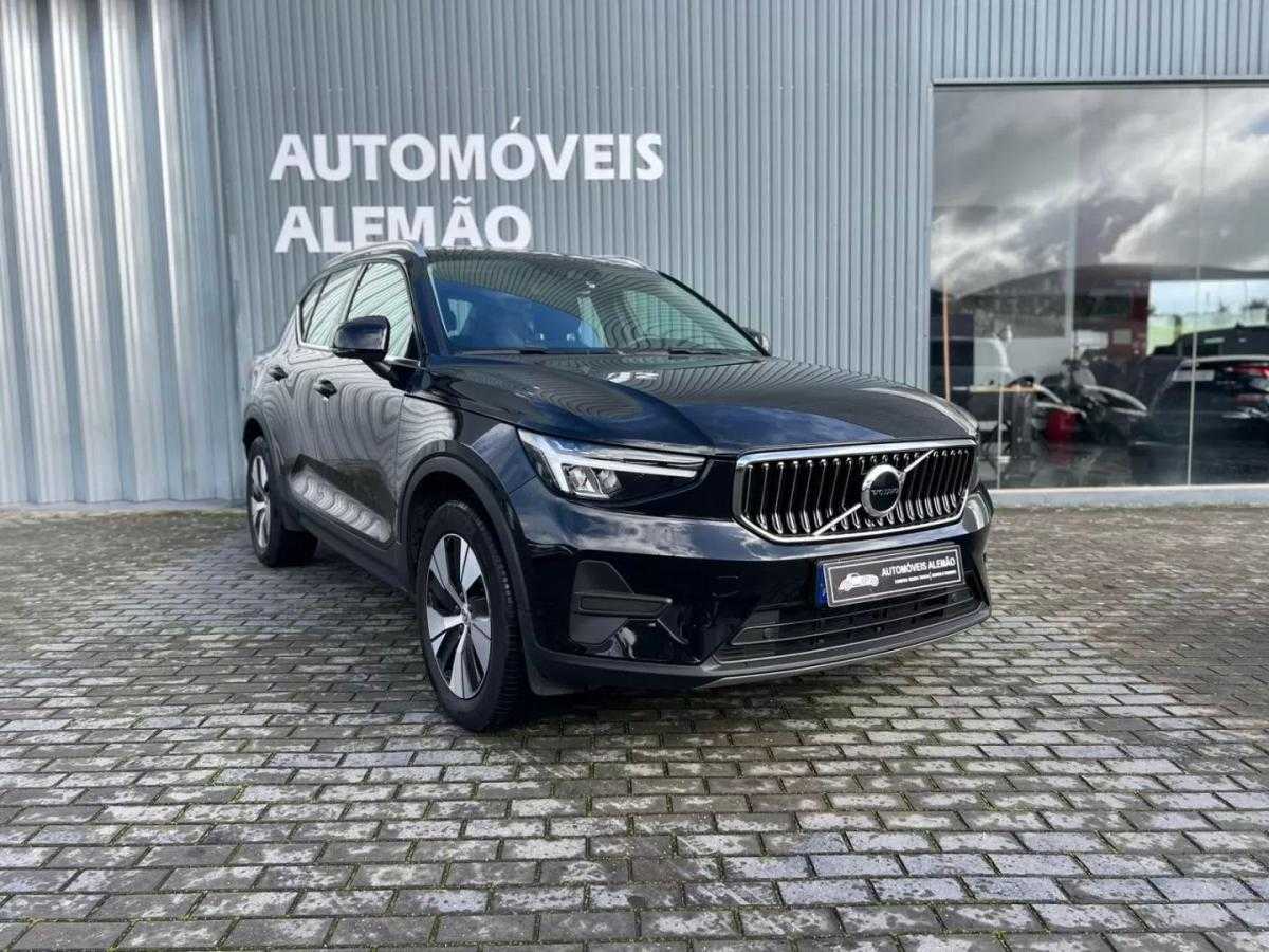 volvo-xc40-2023-hibrido-1477cc