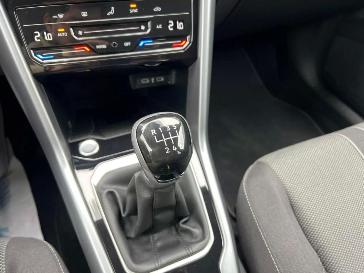 volkswagen-t-roc-2025-gasolina-999cc