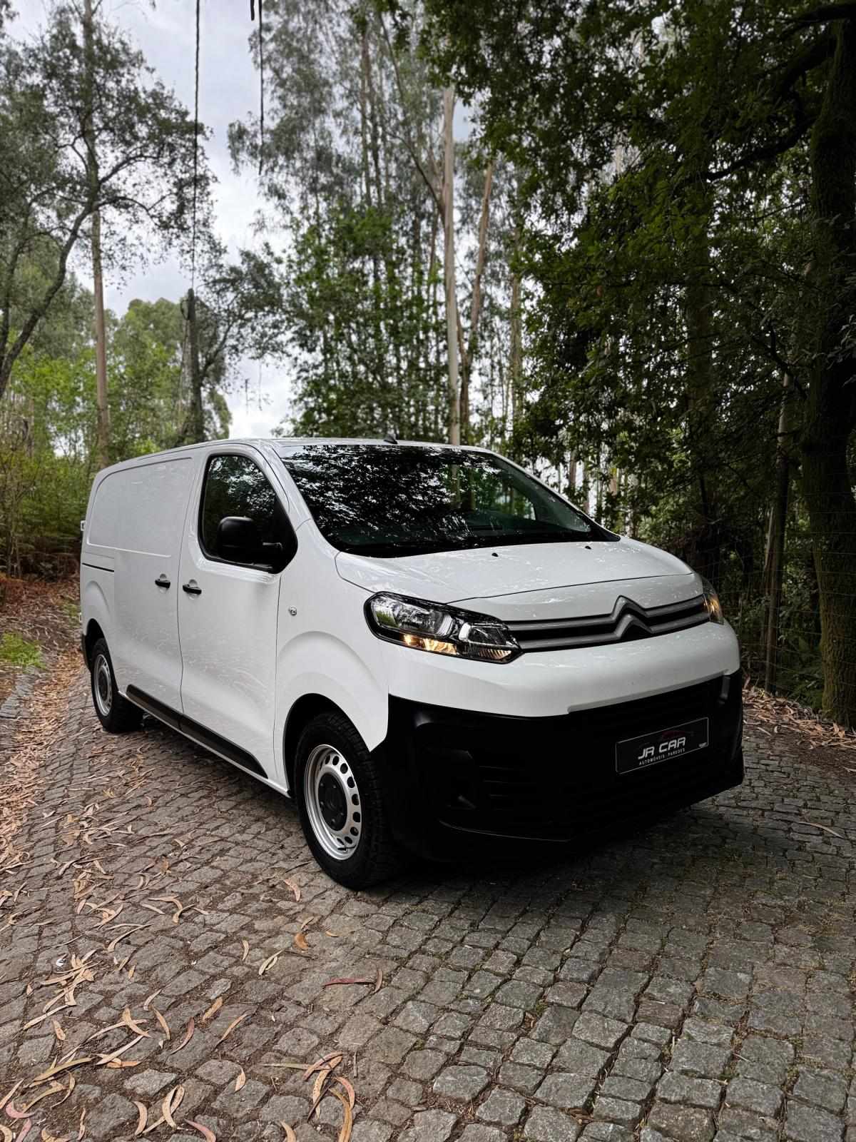 citroen-jumpy-2022-diesel-1997cc