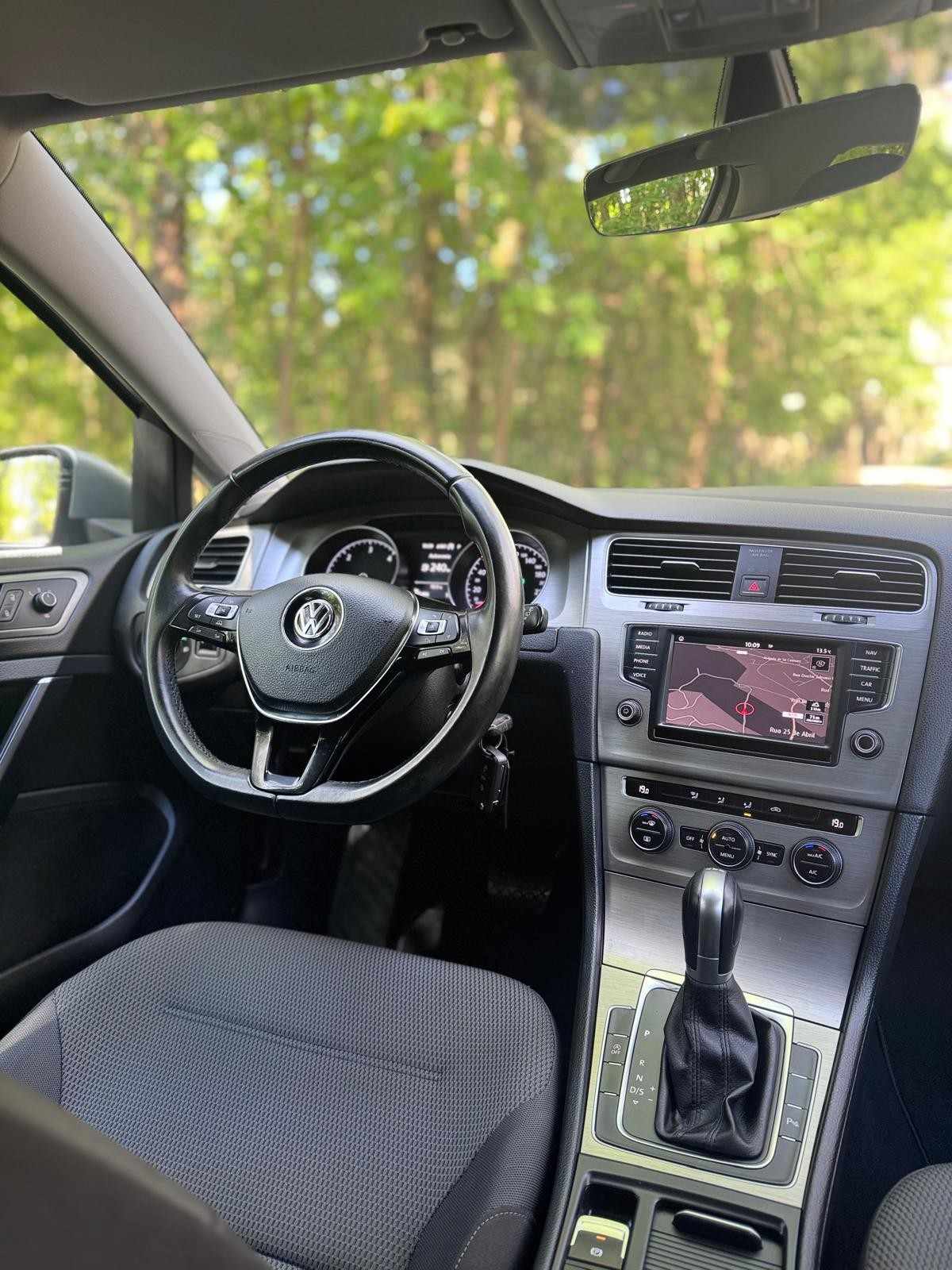 volkswagen-golf-2016-diesel-1598cc