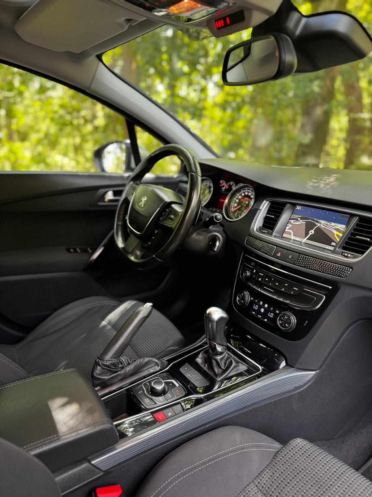 peugeot-508-sw-2012-diesel-1560cc