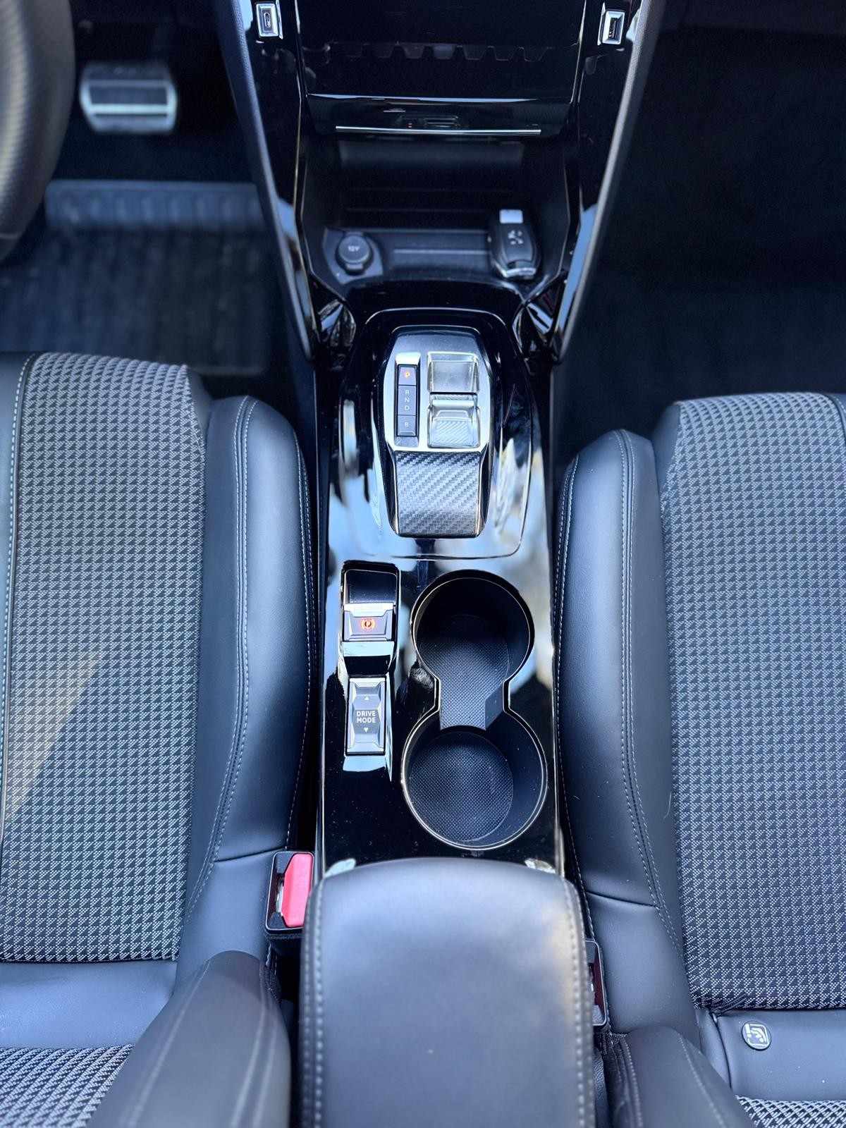 peugeot-2008-2023-eletrico-267cc