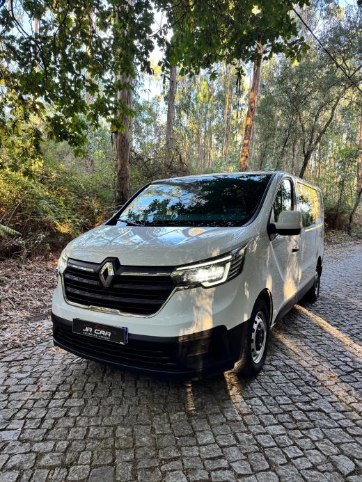renault-trafic-2022-diesel-1997cc