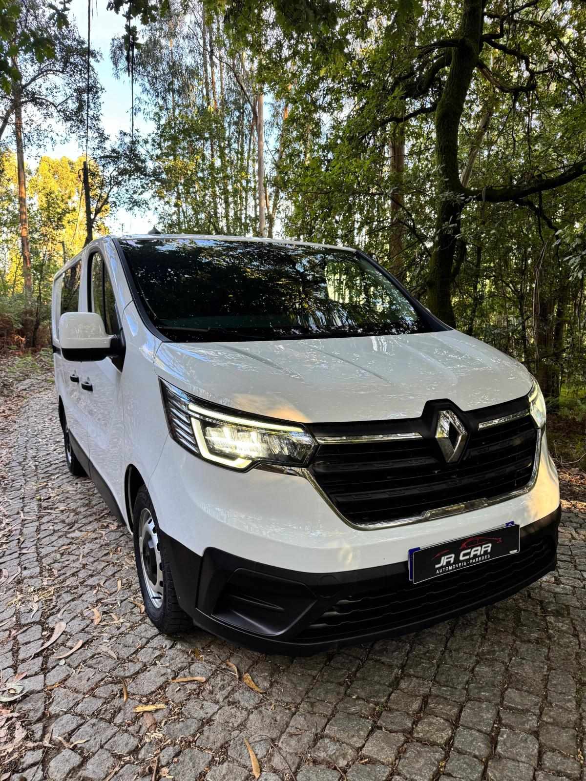 renault-trafic-2022-diesel-1997cc