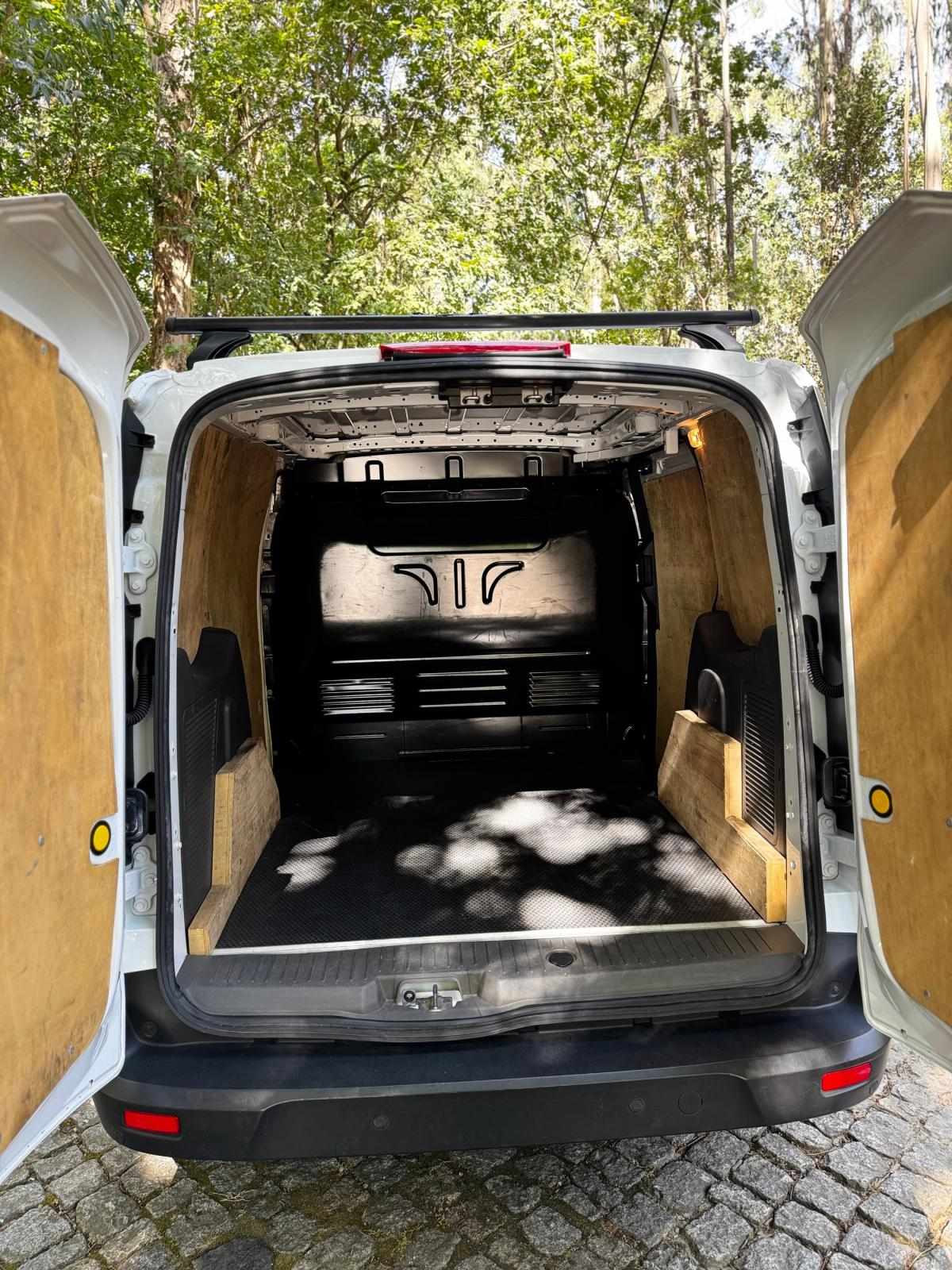ford-transit-connect-2021-diesel-1499cc