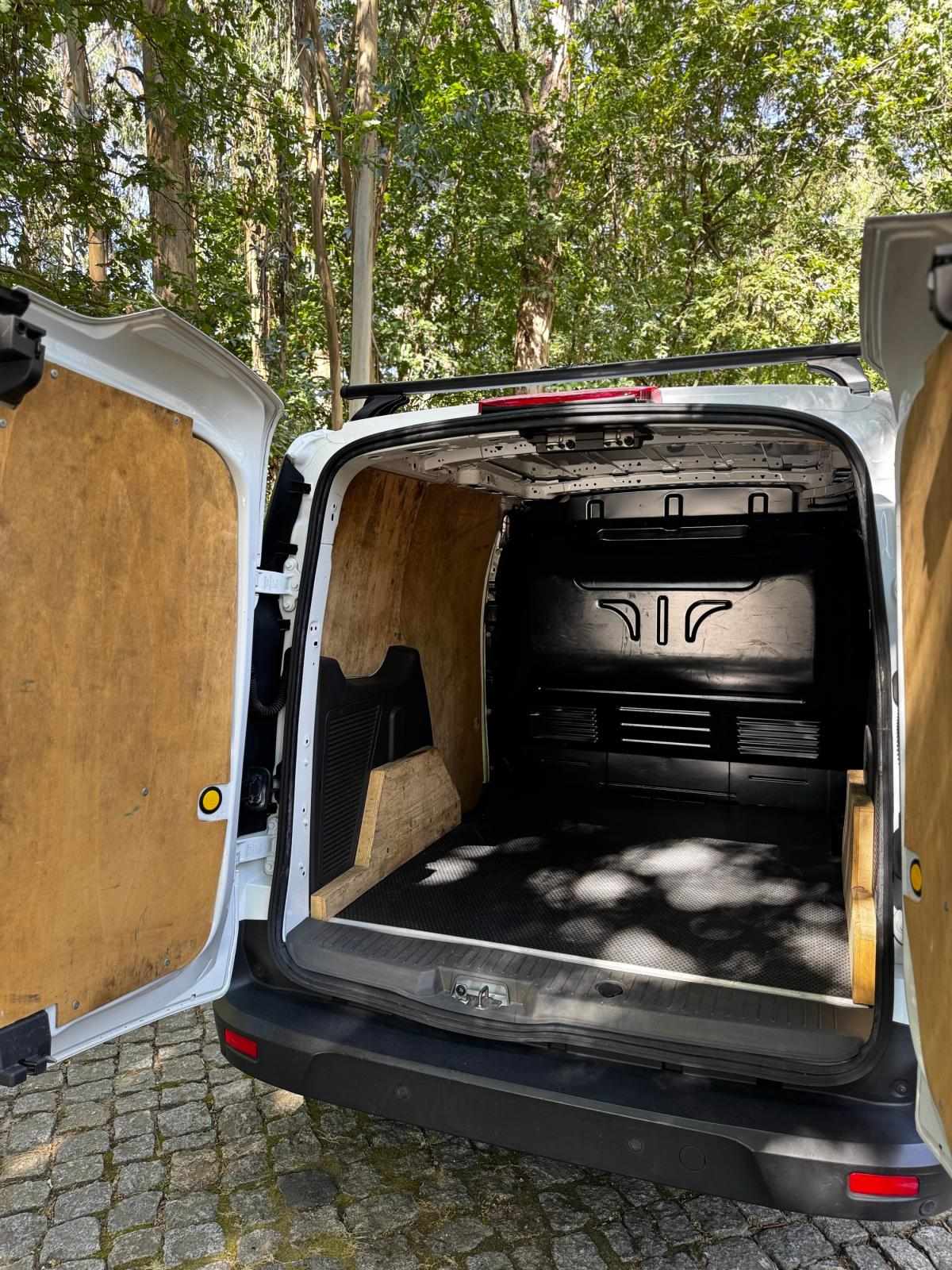 ford-transit-connect-2021-diesel-1499cc