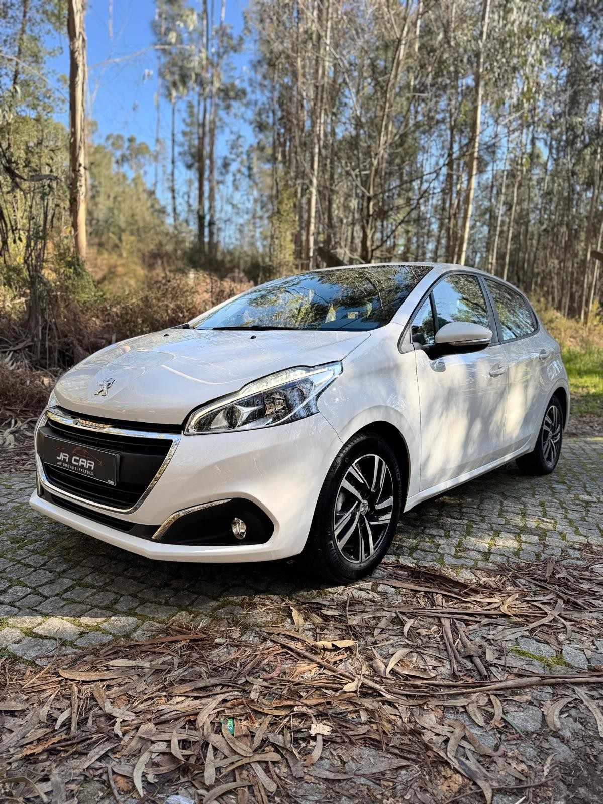 peugeot-208-2018-diesel-1499cc