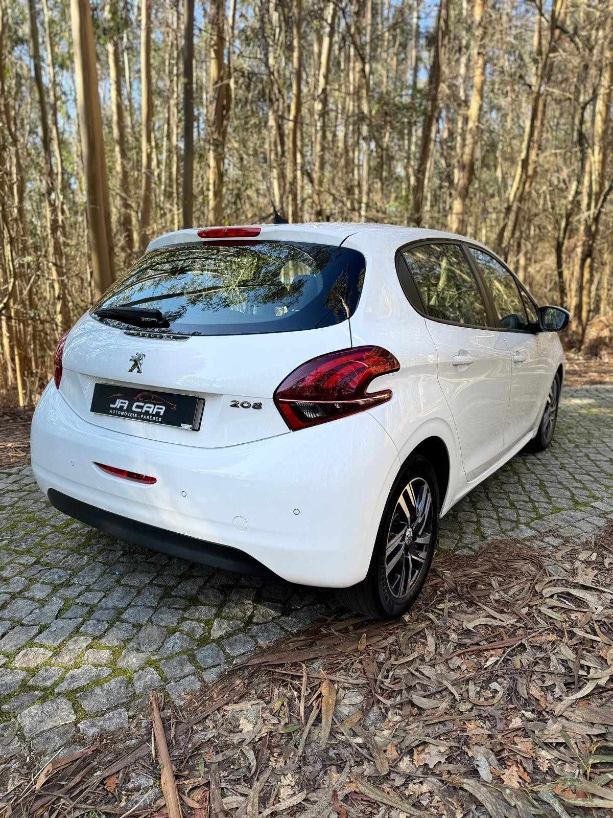 peugeot-208-2018-diesel-1499cc