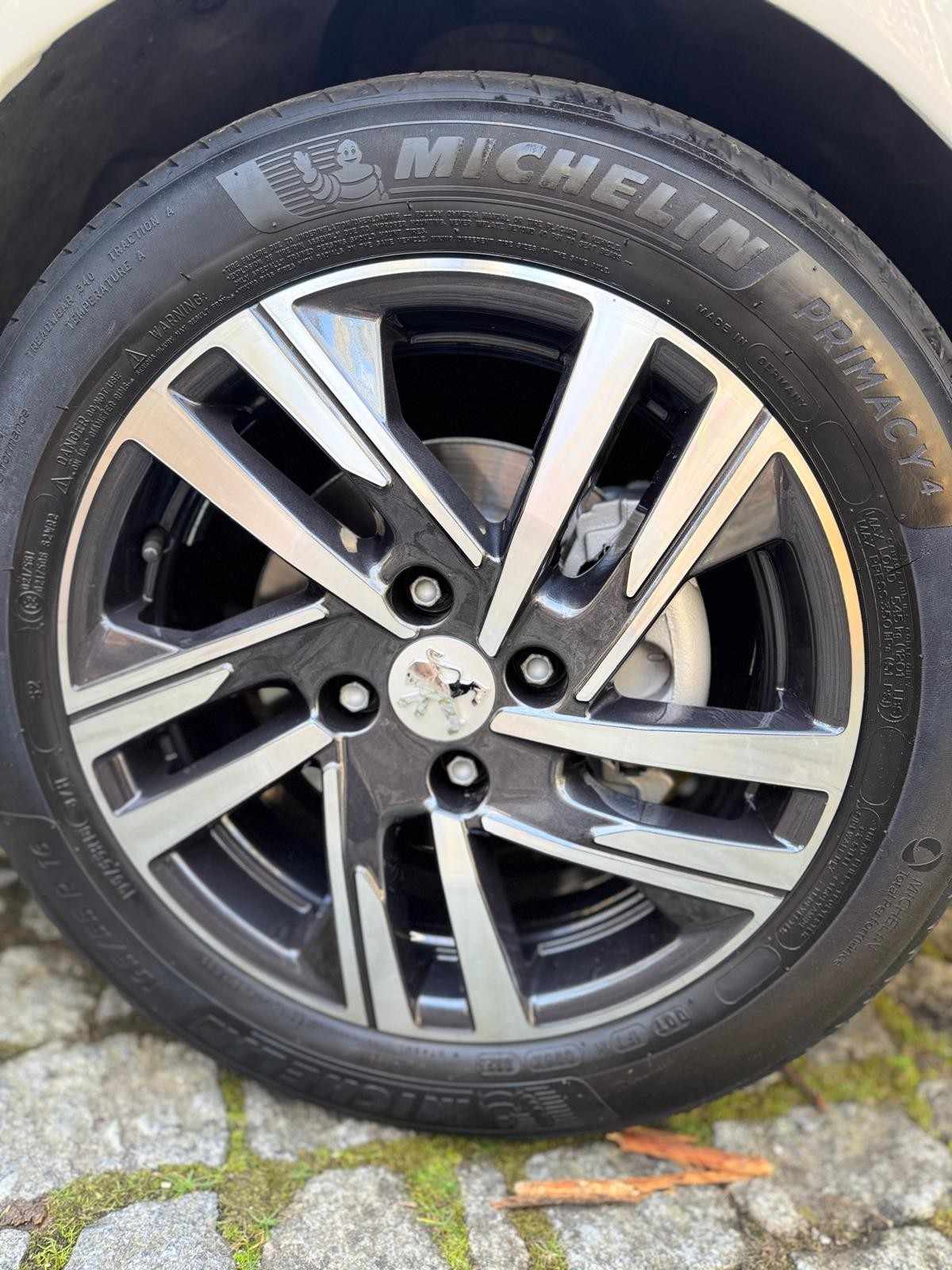 peugeot-208-2018-diesel-1499cc