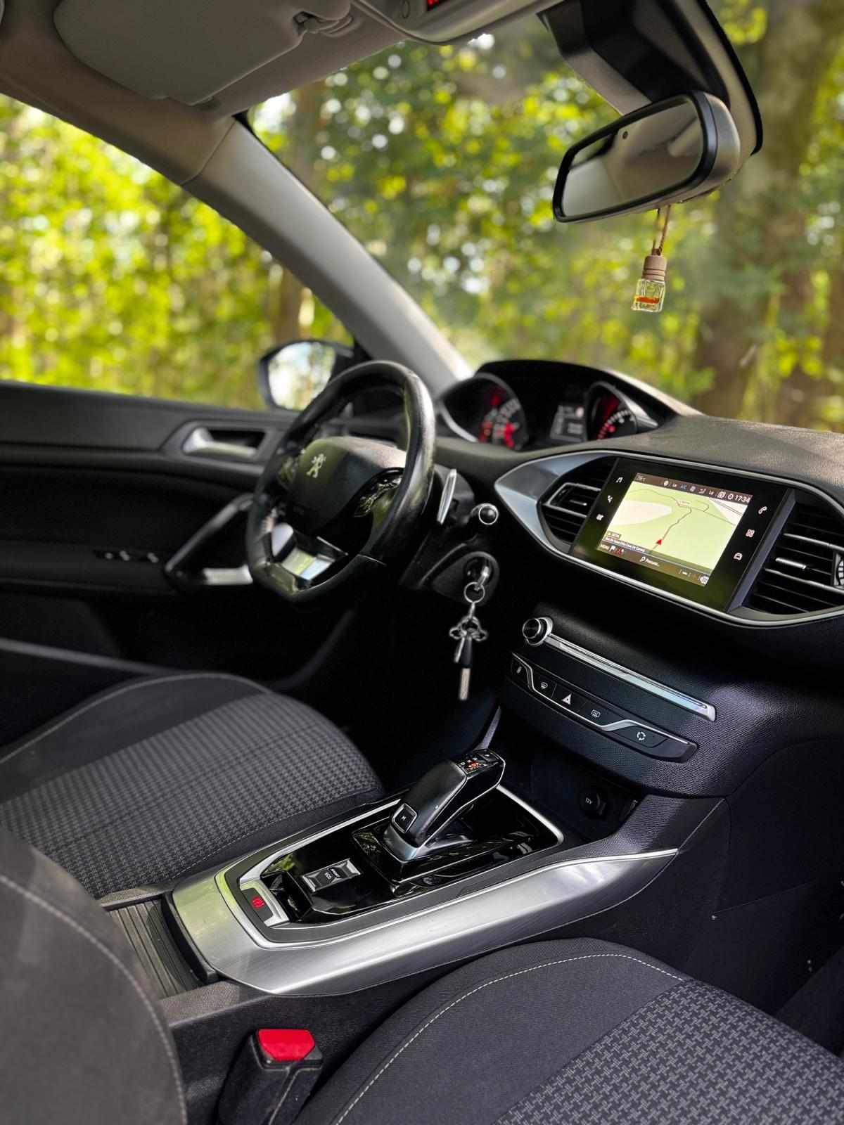 peugeot-308-sw-2019-diesel-1499cc