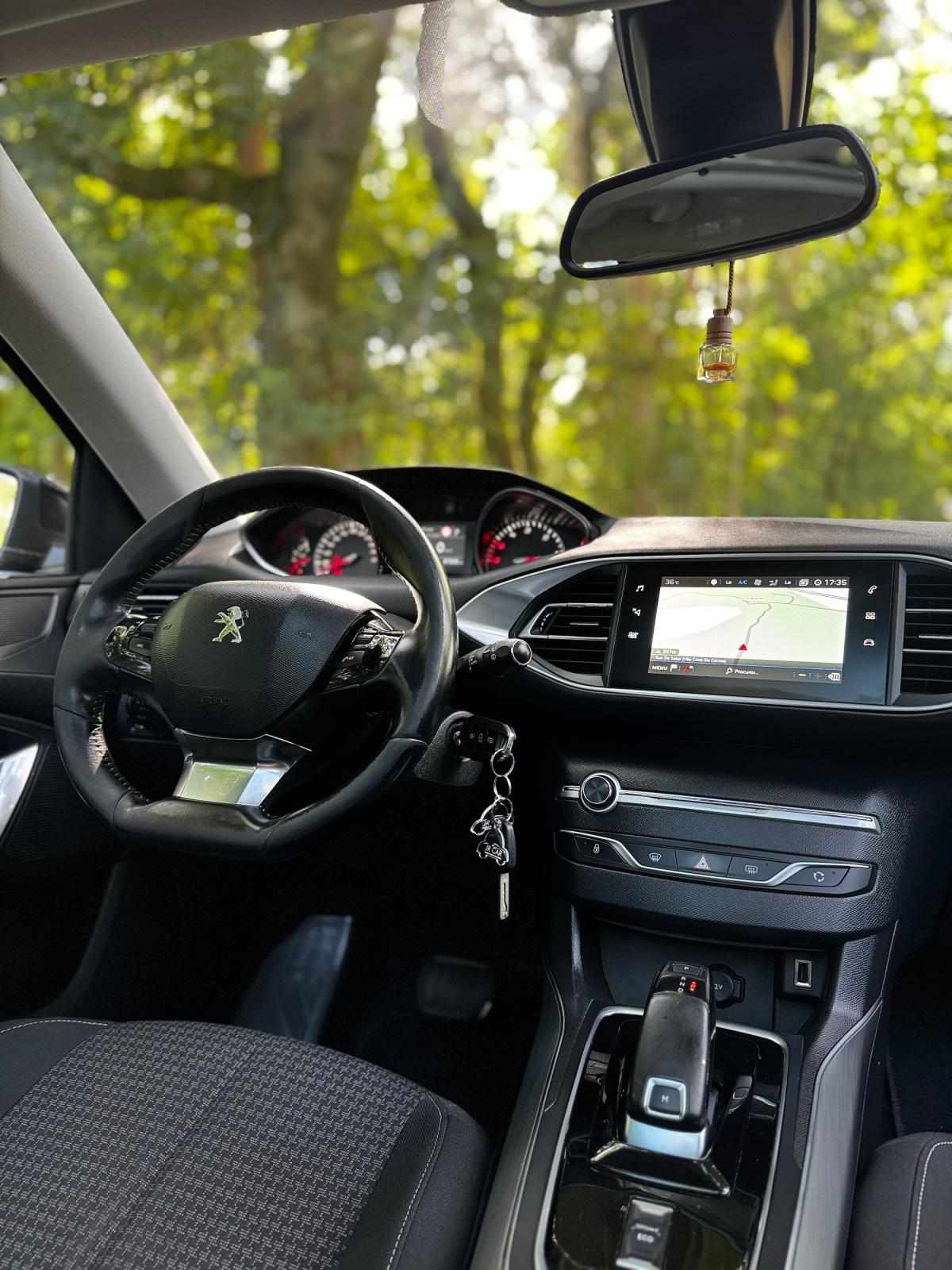 peugeot-308-sw-2019-diesel-1499cc