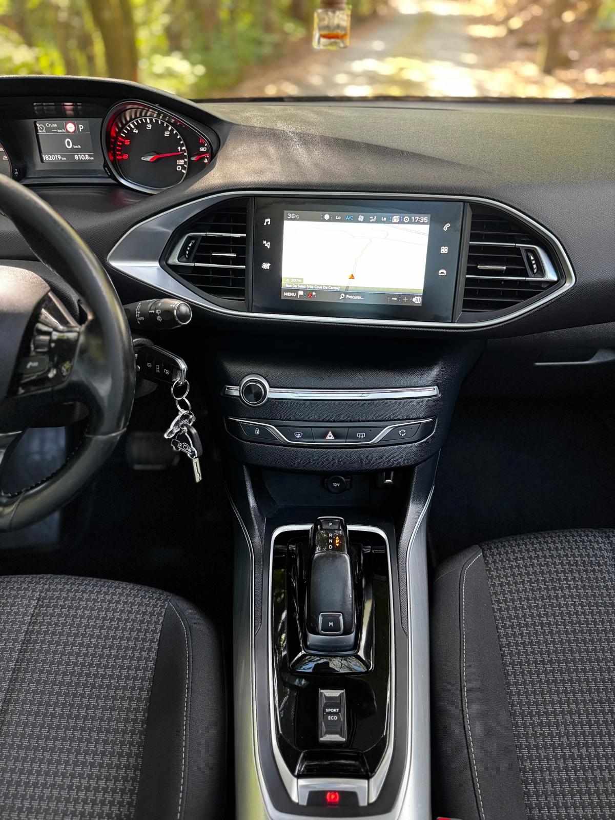 peugeot-308-sw-2019-diesel-1499cc