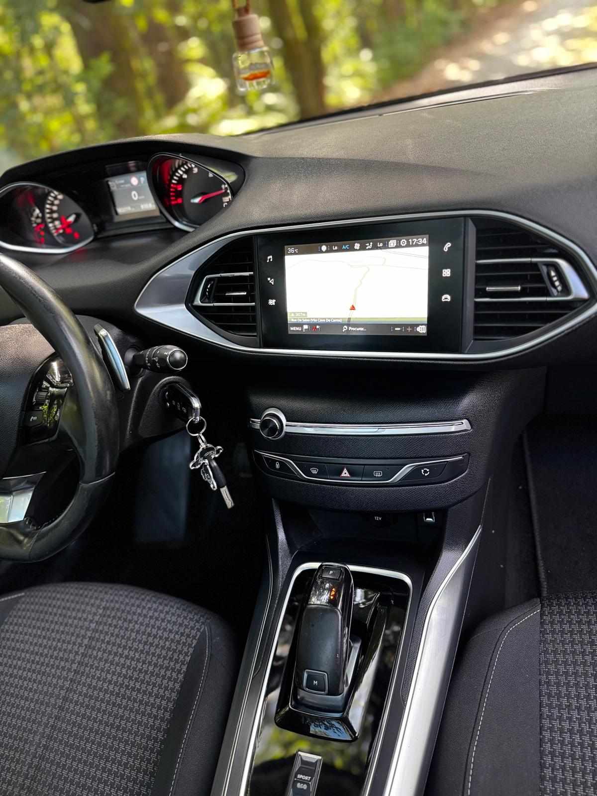 peugeot-308-sw-2019-diesel-1499cc