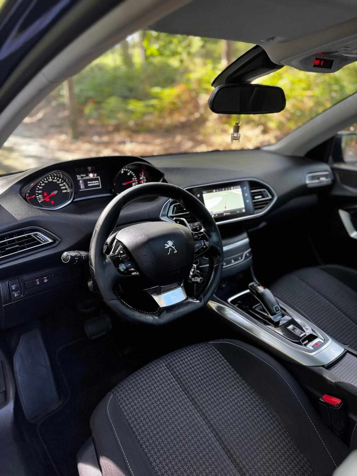 peugeot-308-sw-2019-diesel-1499cc