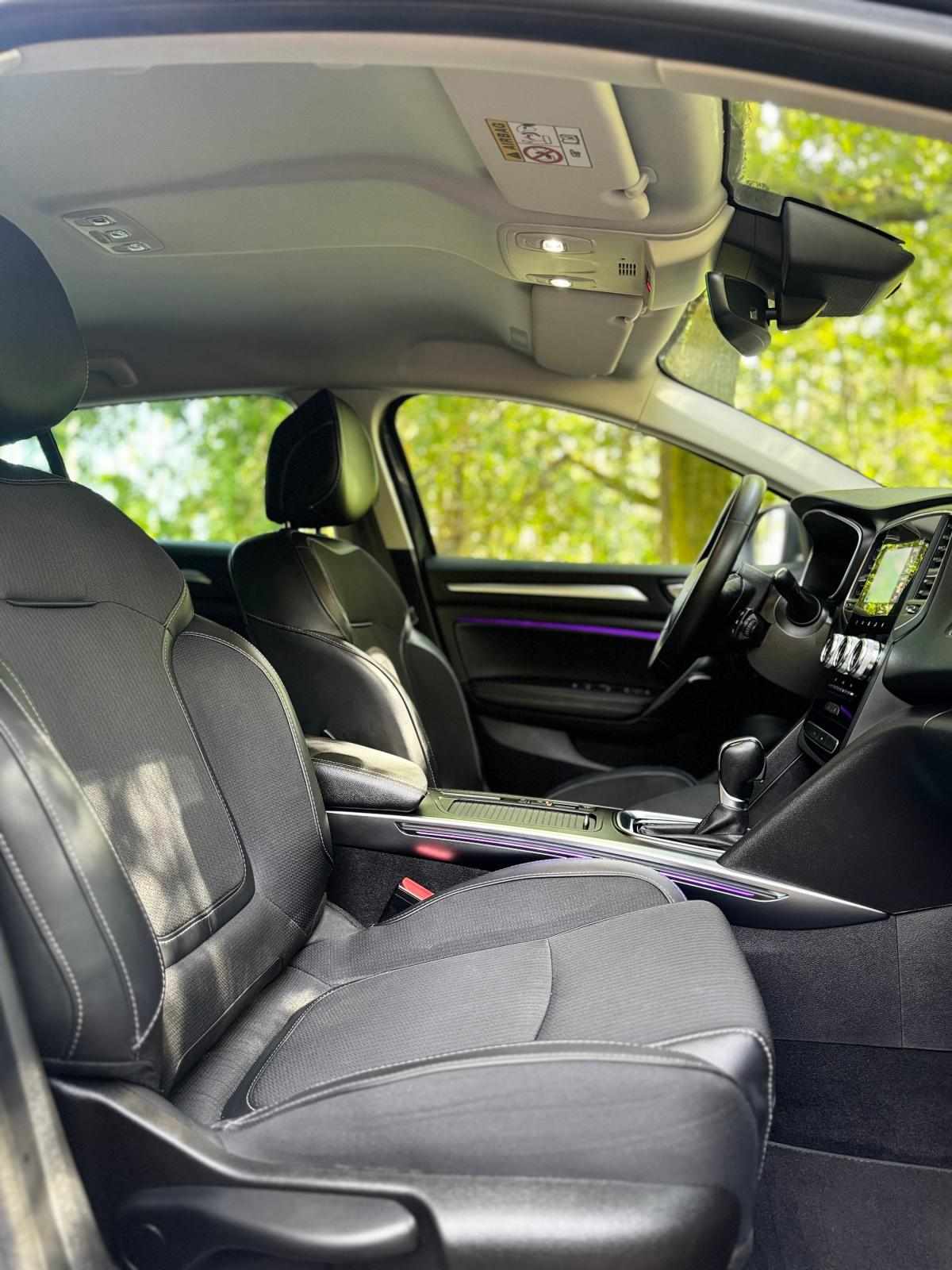 renault-megane-sport-tourer-2022-hibrido-a-gasolina-1598cc