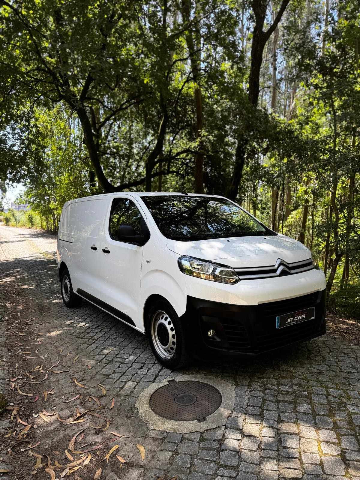 citroen-jumpy-2022-diesel-1997cc