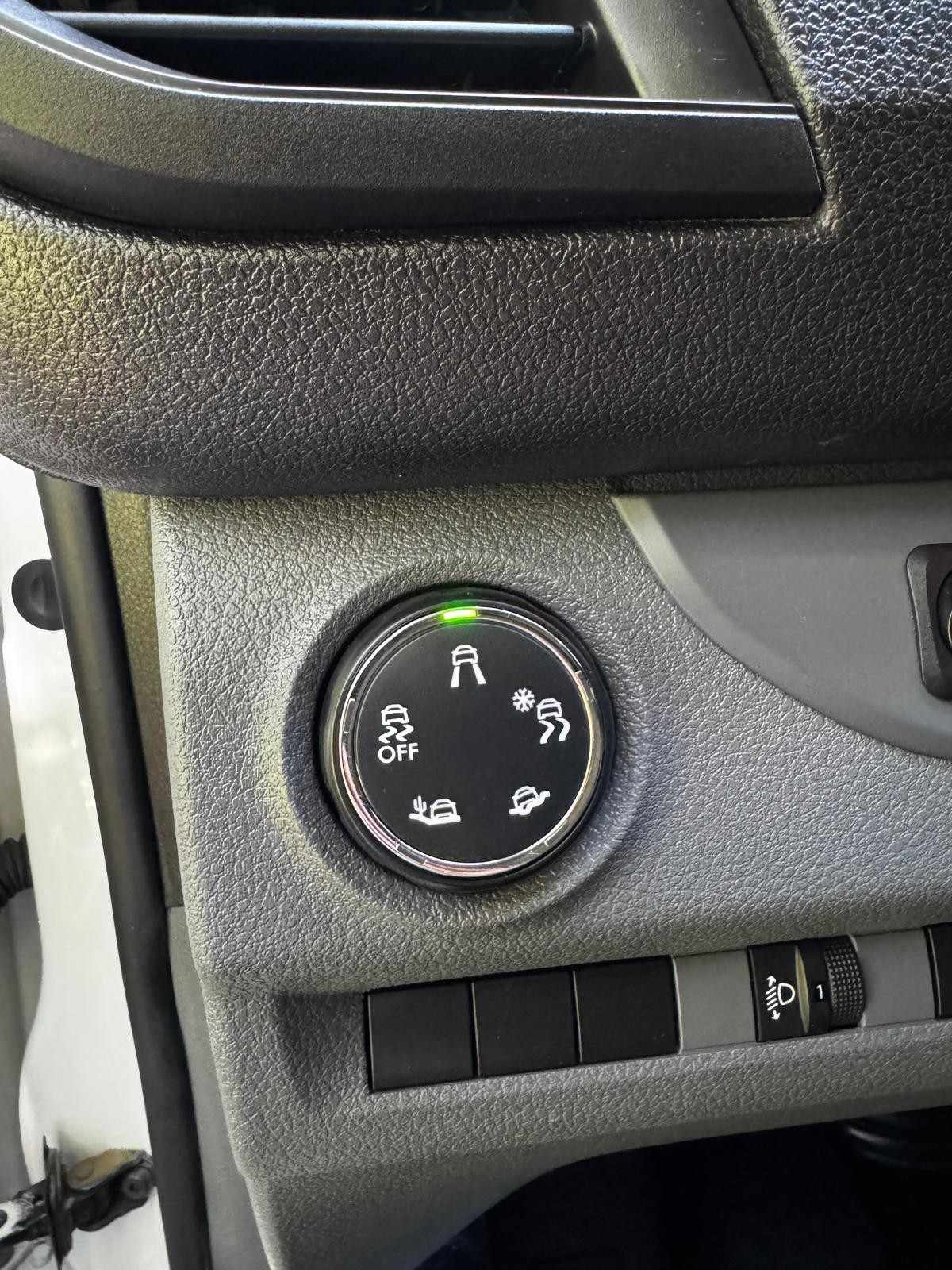 citroen-jumpy-2022-diesel-1997cc