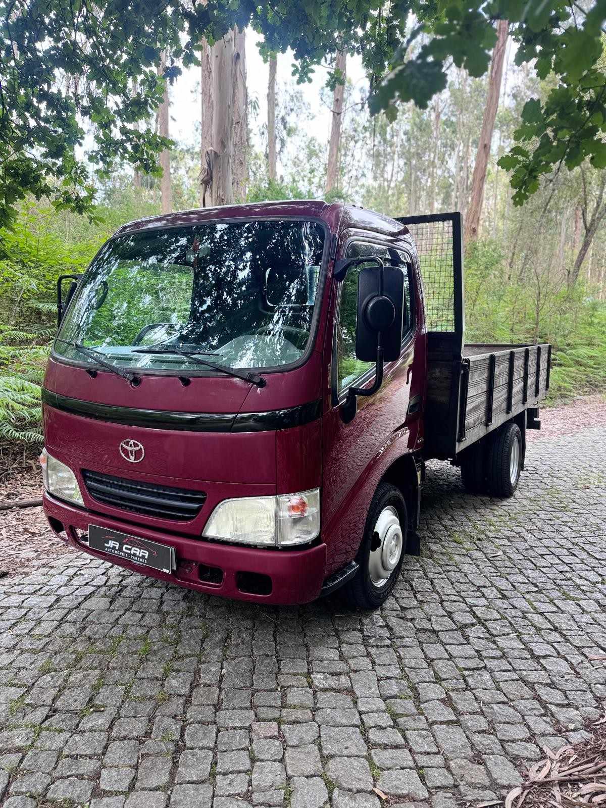 toyota-dyna-2003-diesel-2494cc