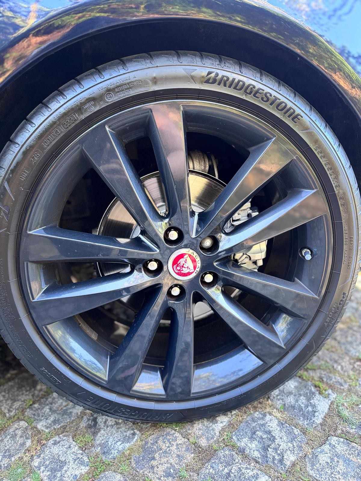 jaguar-xe-2018-diesel-1999cc
