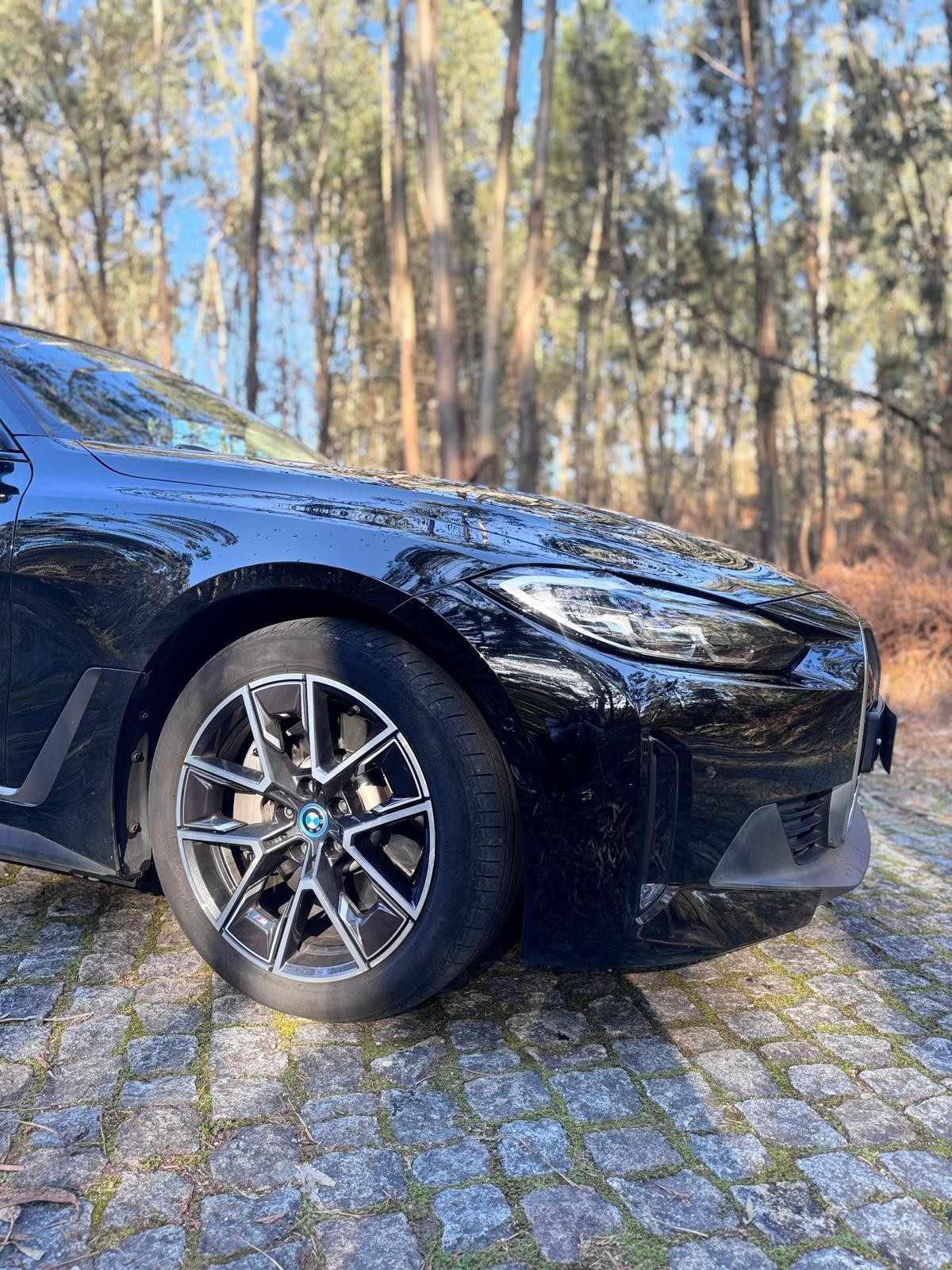 bmw-i4-2022-eletrico-0cc