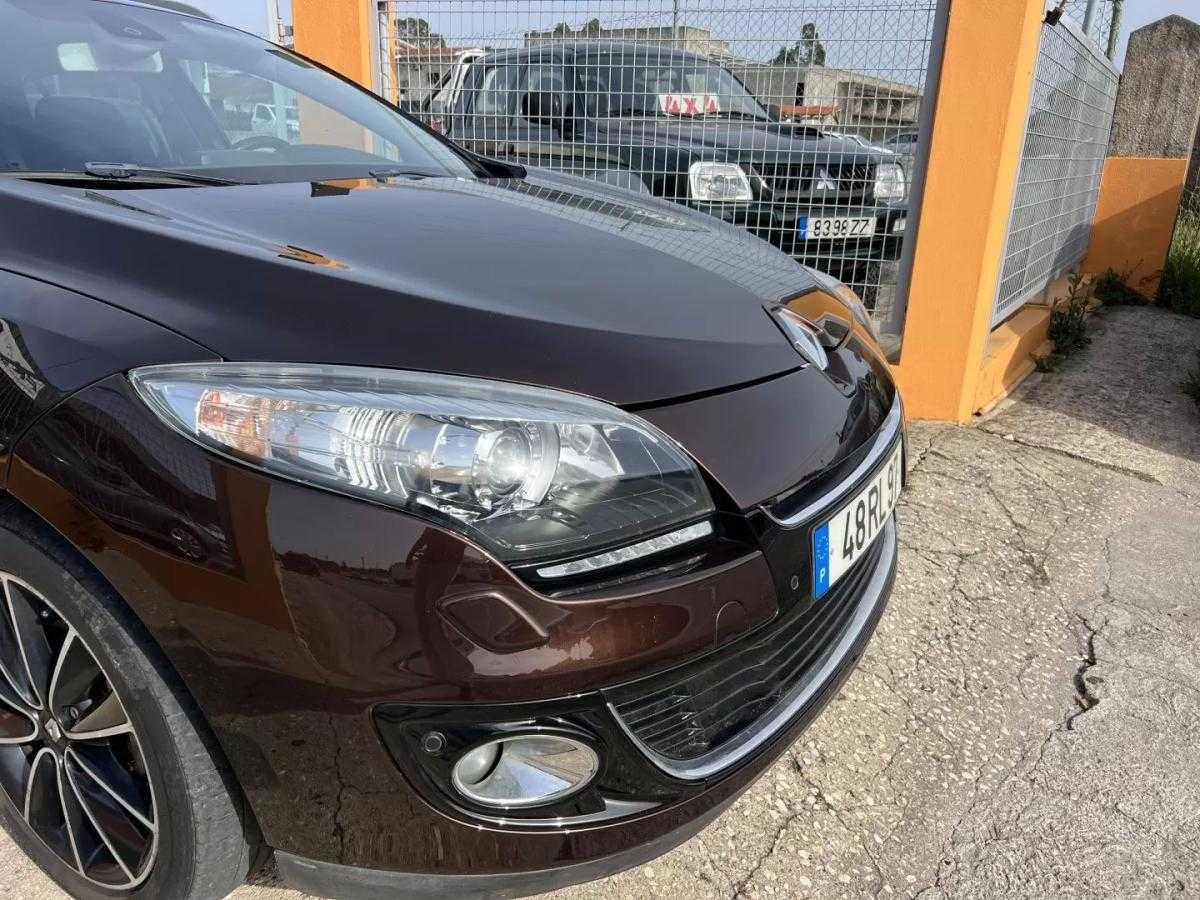 renault-megane-sport-tourer-2012-diesel-1461cc