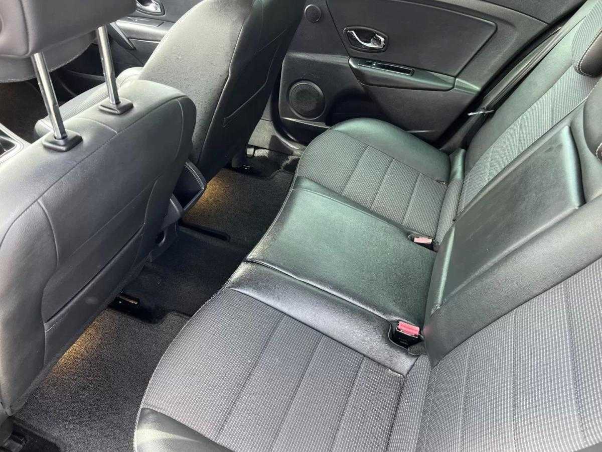 renault-megane-sport-tourer-2014-diesel-1461cc