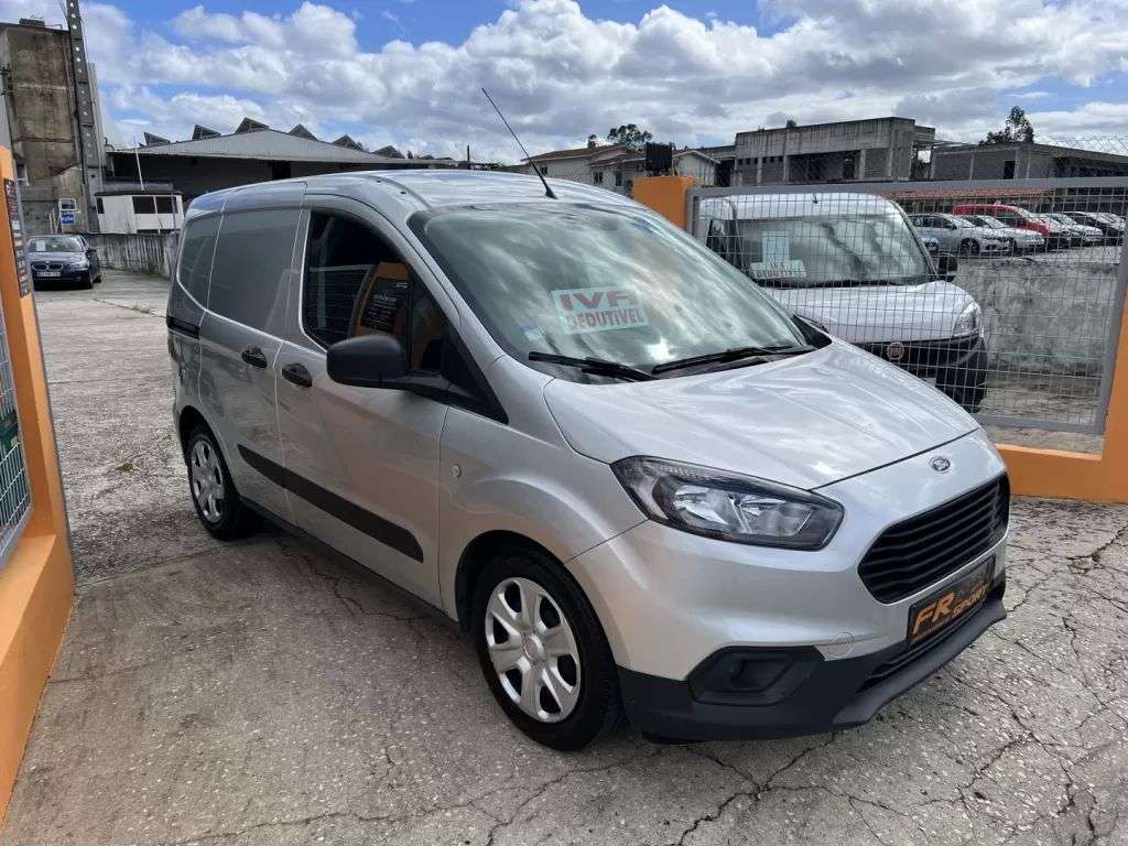 ford-transit-courier-2022-diesel-1499cc