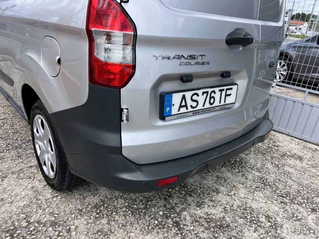 ford-transit-courier-2022-diesel-1499cc