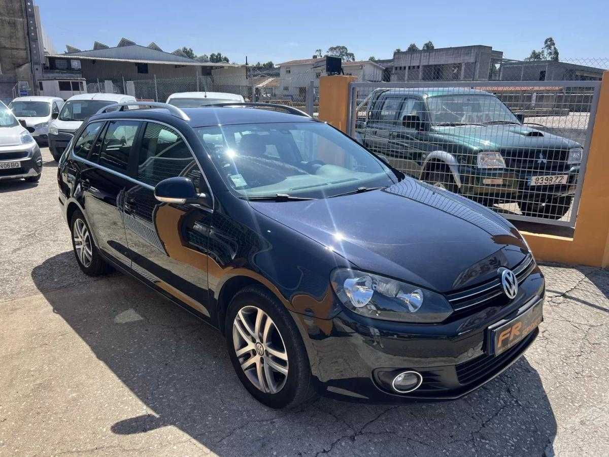 volkswagen-golf-variant-2009-diesel-1598cc