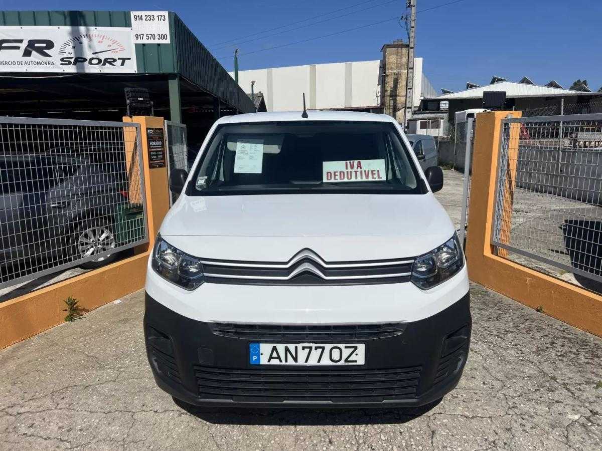 citroen-berlingo-2022-diesel-1499cc