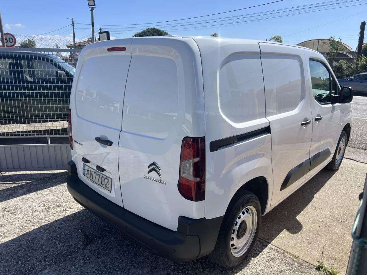 citroen-berlingo-2022-diesel-1499cc